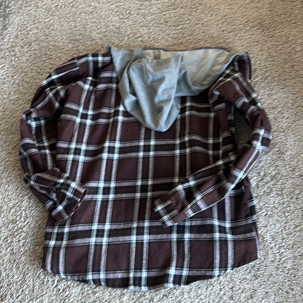 Cute shacket - Picture 2 of 2